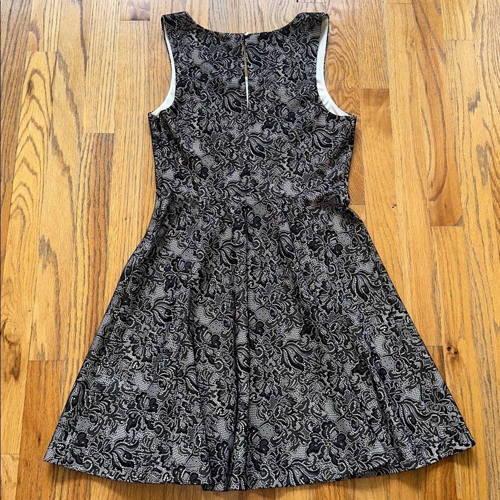 Express Black and White Patterned Mini Dress - Picture 4 of 8